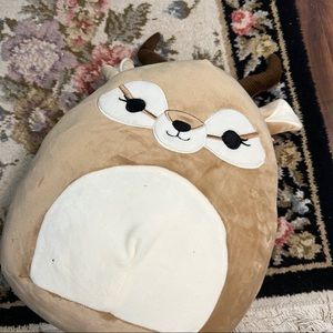 ADILLA SQUISHMALLOW